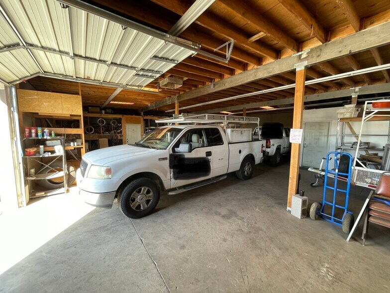 950 E Baseline Ave, Apache Junction, AZ à louer - Photo intérieure - Image 2 de 4