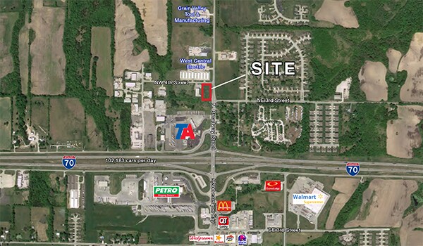 103 NW 4th St, Oak Grove, MO à vendre Photo principale- Image 1 de 2