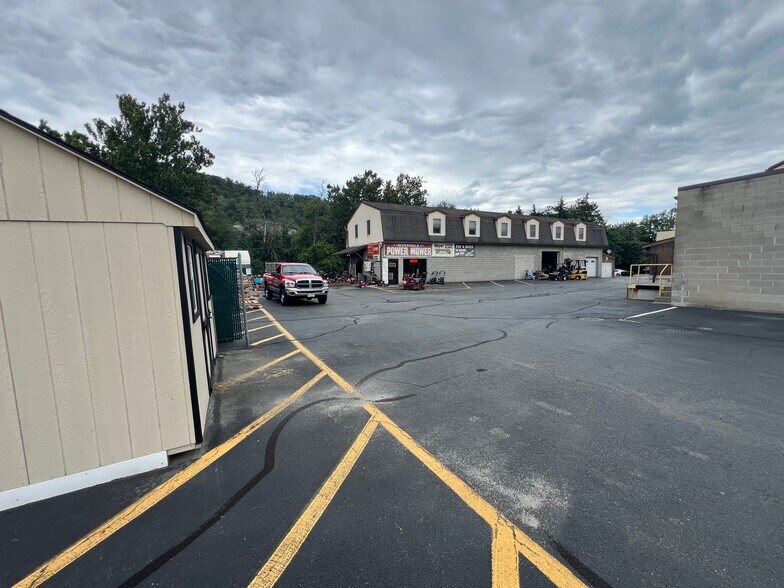 90-96 Hamburg Tpke, Riverdale, NJ à vendre - Photo du bâtiment - Image 3 de 11