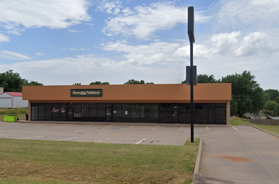 1713-1739 N Green Ave, Purcell, OK à louer - Photo du bâtiment - Image 2 de 3