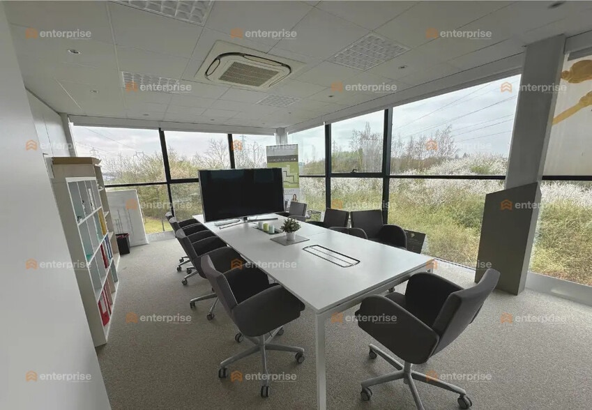 Office in Wasquehal for lease - Interior Photo - Image 3 of 10
