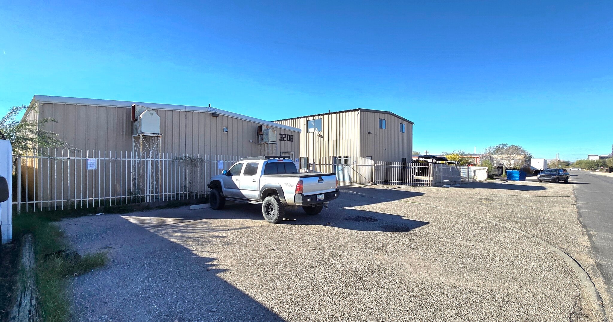 3208 E District St, Tucson, AZ à vendre Photo principale- Image 1 de 13