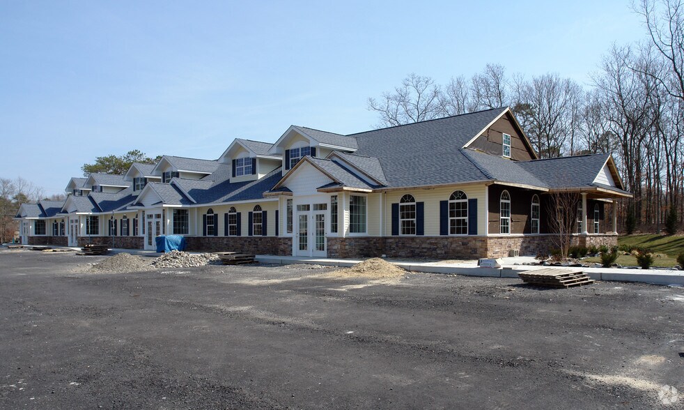 236 E Jimmie Leeds Rd, Galloway, NJ à vendre - Photo du bâtiment - Image 3 de 6