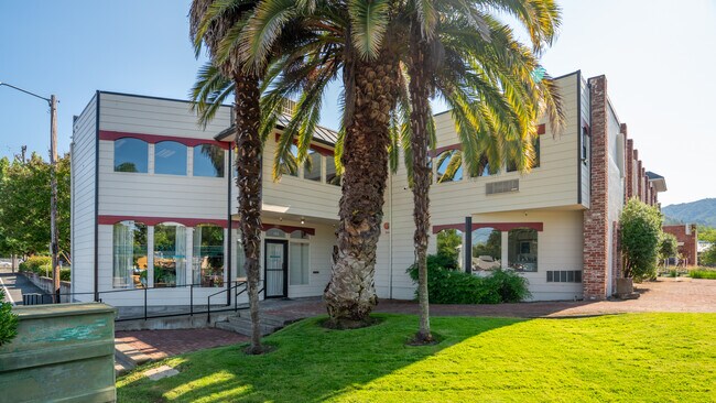 More details for 367-387 N State St, Ukiah, CA - Office for Sale