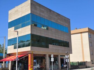 Plus de détails pour Bureau/Commerce de détail à louer