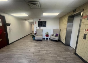 1314 Edwin Miller Blvd, Martinsburg, WV for lease Interior Photo- Image 2 of 5