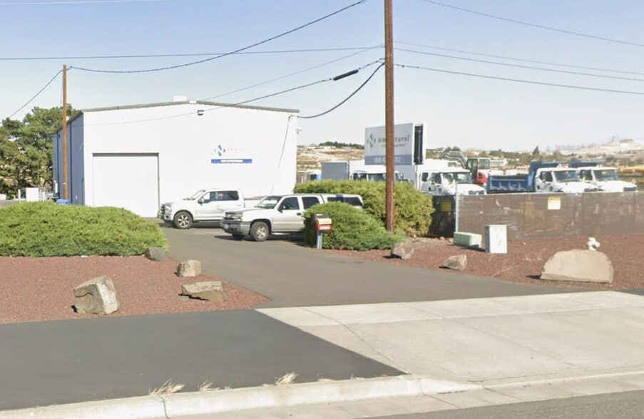1125 Bargeway Rd, The Dalles, OR for lease - Building Photo - Image 3 of 5