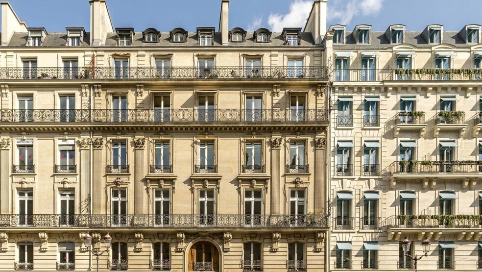 Bureau dans Paris à vendre - Photo du bâtiment - Image 1 de 7