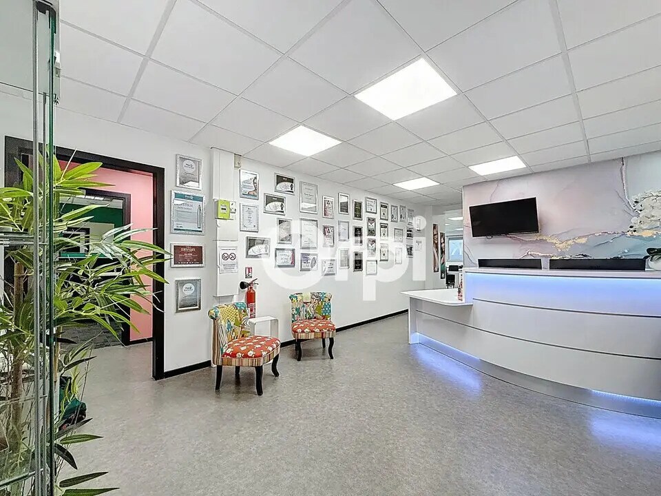 Bureau dans Mulhouse à vendre Hall d’entrée- Image 1 de 12