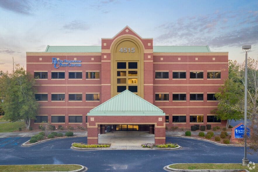 4515 Southlake Pky, Birmingham, AL à vendre - Photo du bâtiment - Image 2 de 24