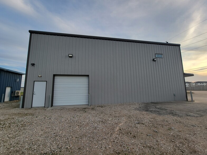 22304 Gosling Rd, Spring, TX for sale - Building Photo - Image 3 of 23