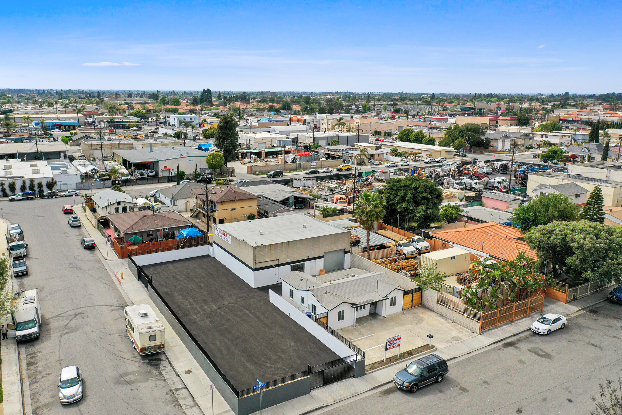 10691 Sycamore Ave, Stanton, CA à vendre Photo du bâtiment- Image 1 de 1