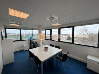 Plus de détails pour Bureau à louer