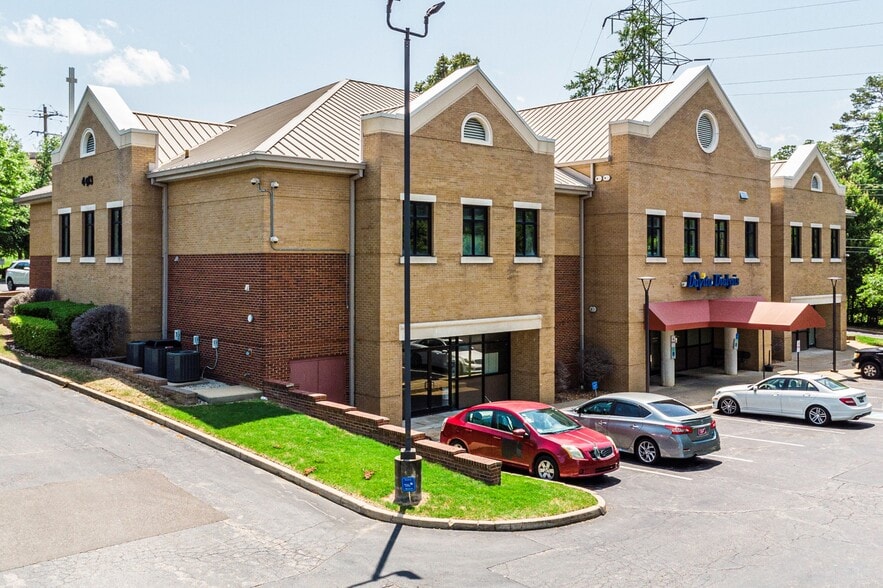 4913 Raleigh Common Dr, Memphis, TN for sale - Building Photo - Image 1 of 4