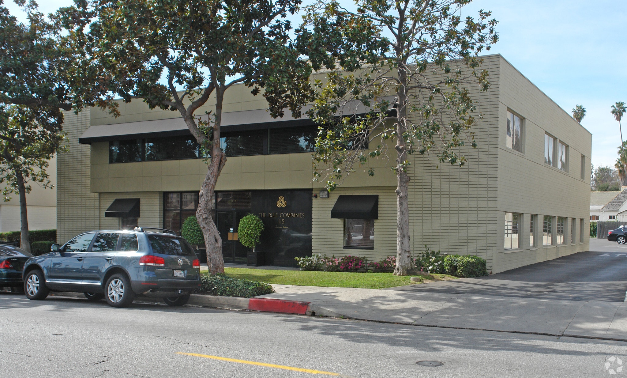 115 N El Molino Ave, Pasadena, CA for sale Primary Photo- Image 1 of 4