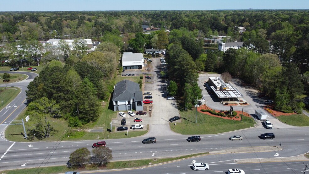 2518-2520 George Washington Mem Hwy, Yorktown, VA à vendre - Photo du bâtiment - Image 2 de 2