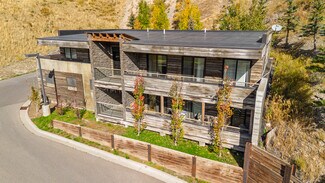 Plus de détails pour 855 W Broadway Ave, Jackson, WY - Multi-résidentiel à vendre