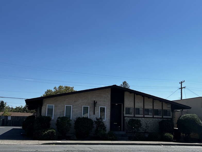 1915 Springs Rd, Vallejo, CA for sale - Building Photo - Image 2 of 9