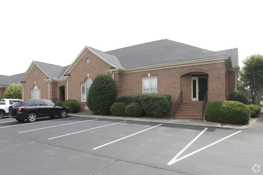 503 W Butler Rd, Mauldin, SC for sale - Primary Photo - Image 1 of 1