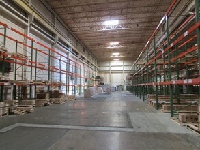 151 Airport Dr, Westminster, MD for lease Interior Photo- Image 2 of 2