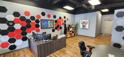 15875 Franklin Trl, Prior Lake, MN for lease Interior Photo- Image 2 of 5