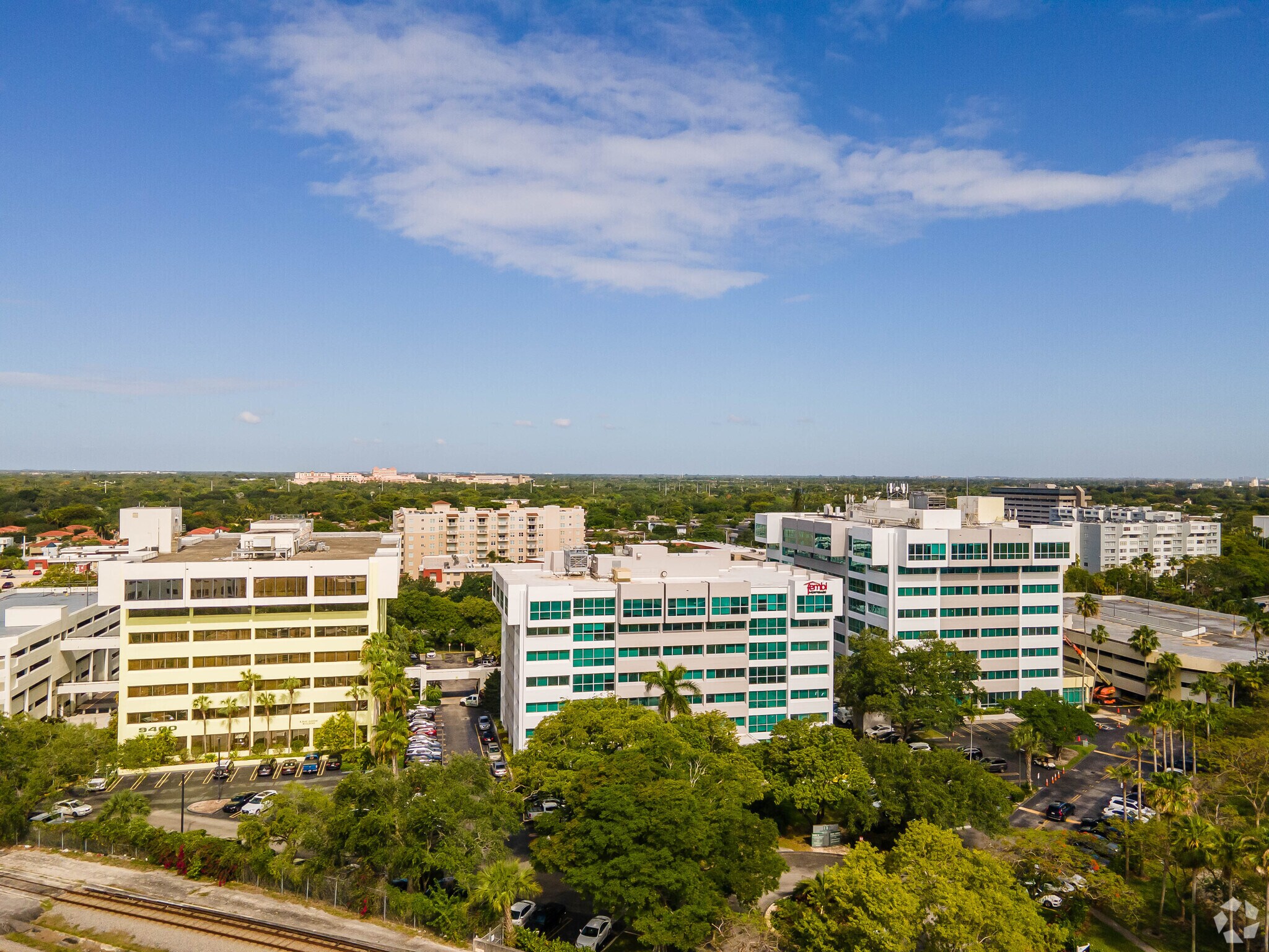 9200 S Dadeland Blvd, Miami, FL à louer Photo du bâtiment- Image 1 de 34