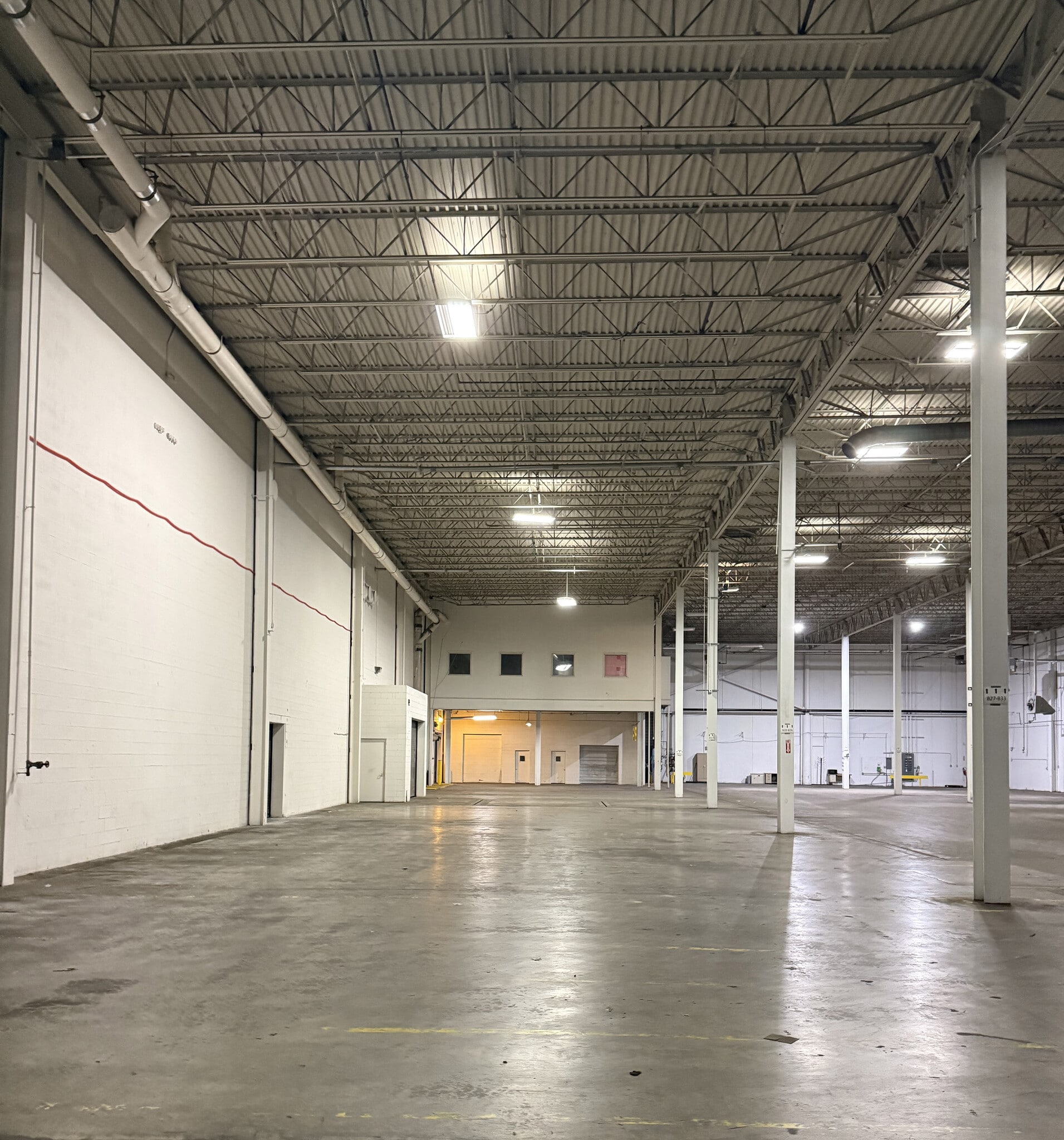 90 Spencer Dr, Wells, ME for lease Interior Photo- Image 1 of 5