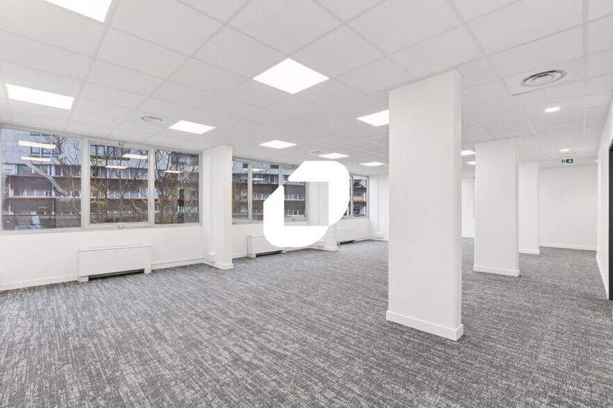 167-169 Rue Du Chevaleret, Paris for lease - Interior Photo - Image 3 of 17