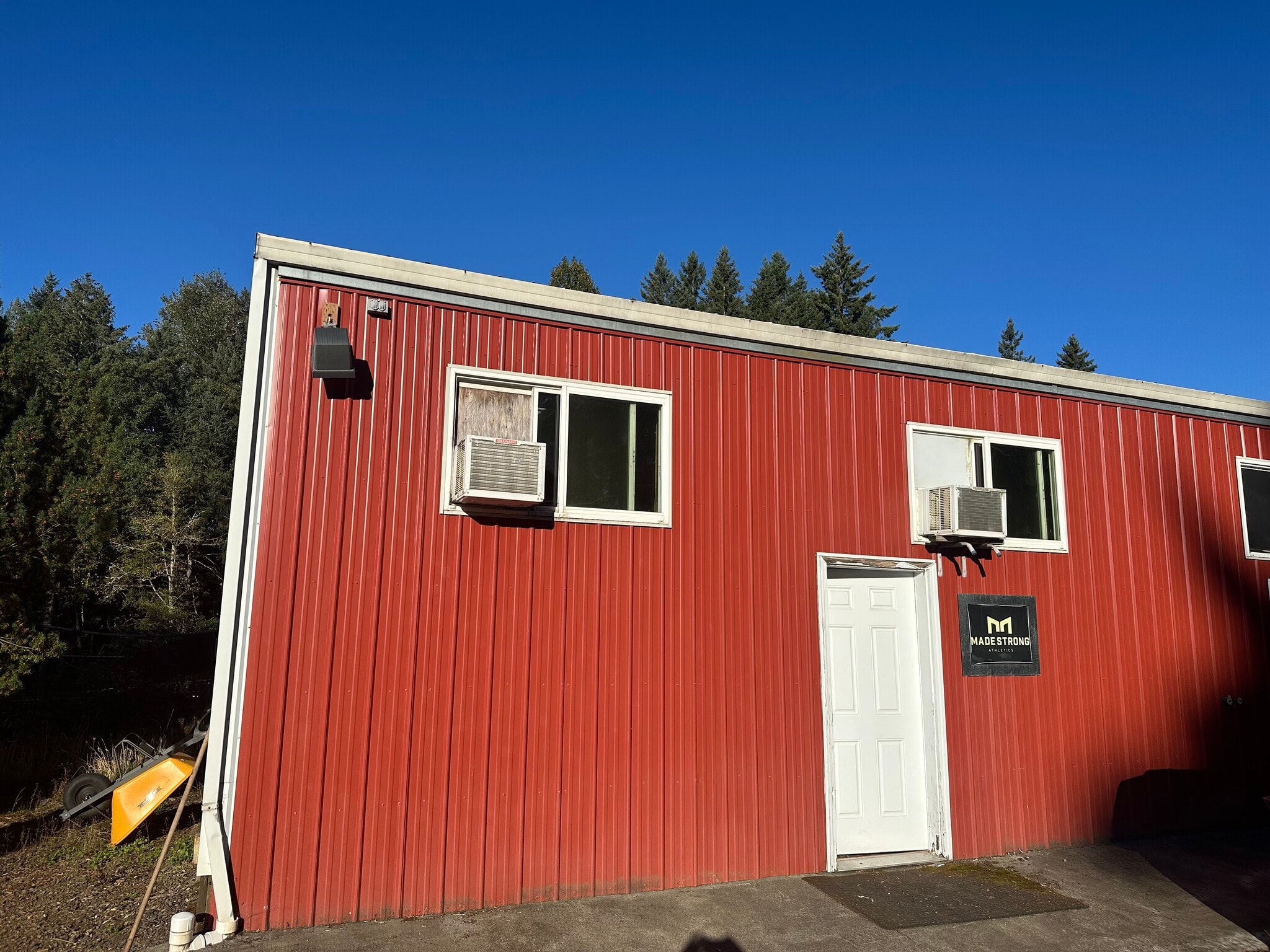 6860 SW Norse Hall Rd, Tualatin, OR for lease Primary Photo- Image 1 of 7