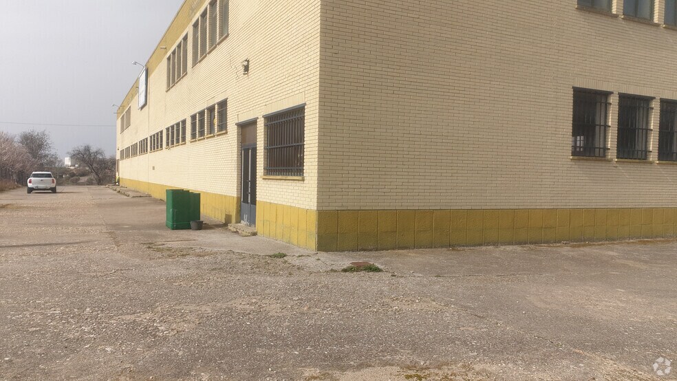 Industrial in Valdeolmos-Alalpardo, Madrid for lease - Building Photo - Image 2 of 8