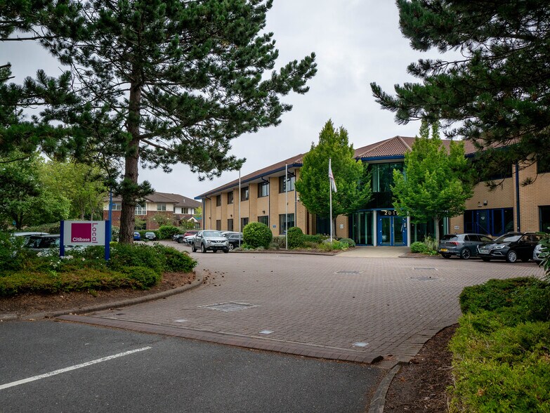 2010 The Crescent, Birmingham à louer - Photo du bâtiment - Image 1 de 11