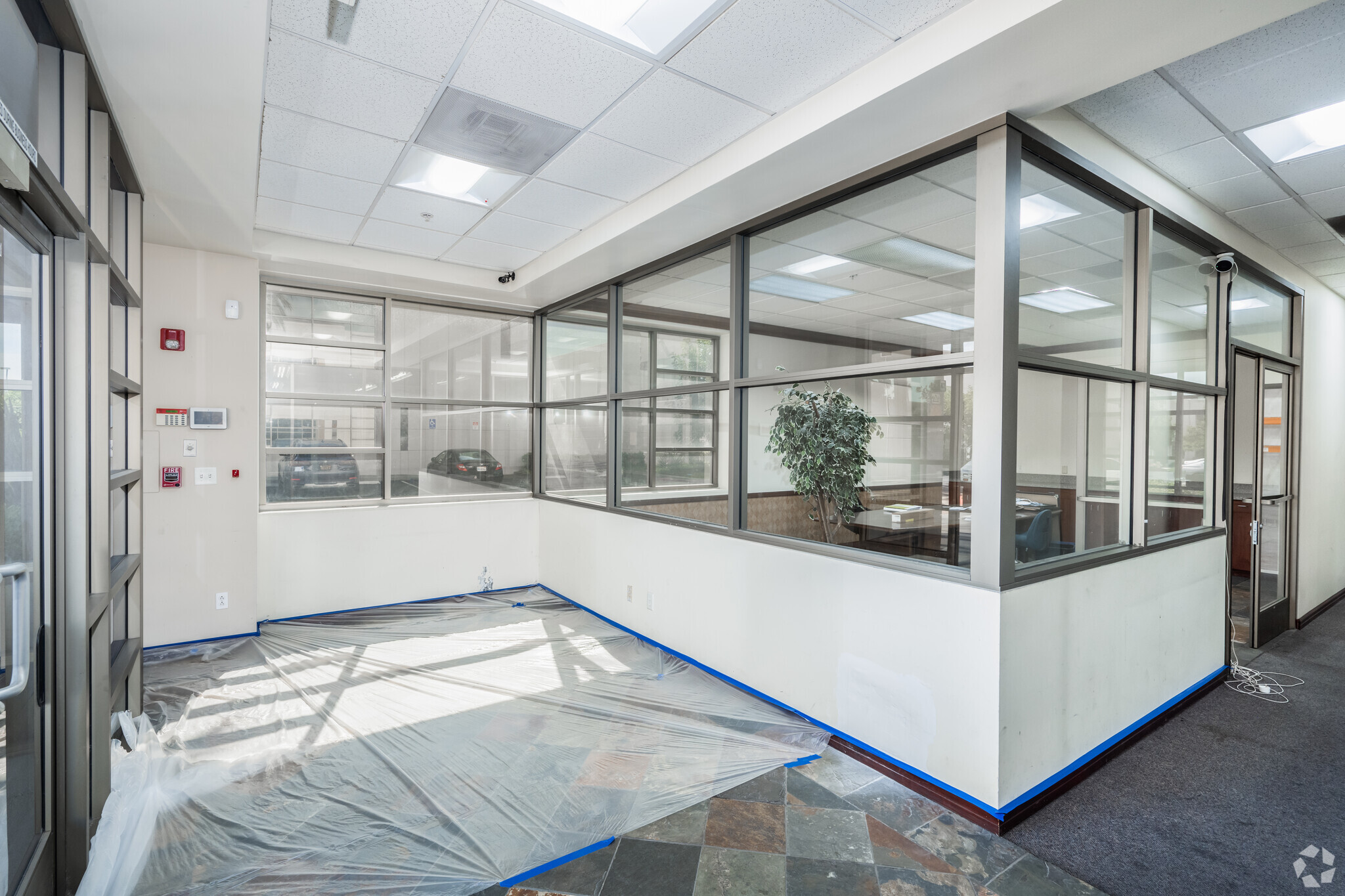 19815 Hamilton Ave, Torrance, CA à louer Hall d’entrée- Image 1 de 11