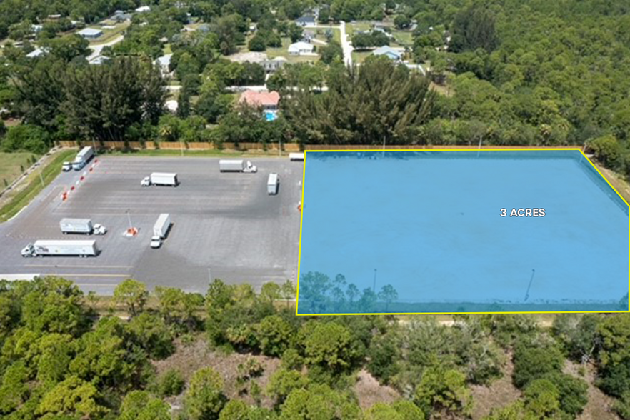 8456 Orange Ave, Fort Pierce, FL for lease - Building Photo - Image 3 of 7