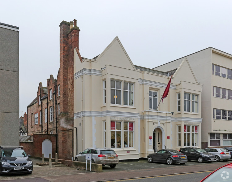 50 Holly Walk, Leamington Spa for lease - Building Photo - Image 2 of 3