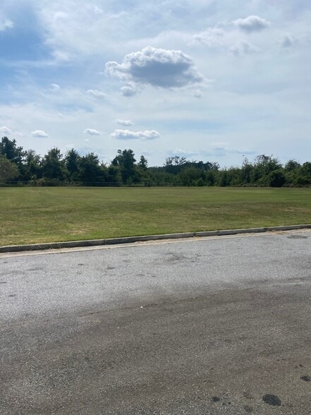 123 Flash Foods Rd, Brunswick, GA for sale - Building Photo - Image 1 of 1