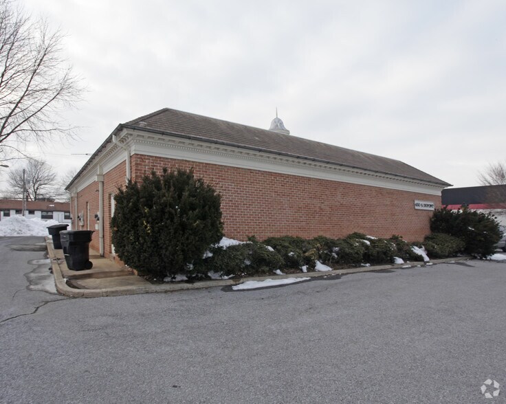 450 S Dupont Hwy, Dover, DE à louer - Photo du bâtiment - Image 2 de 5