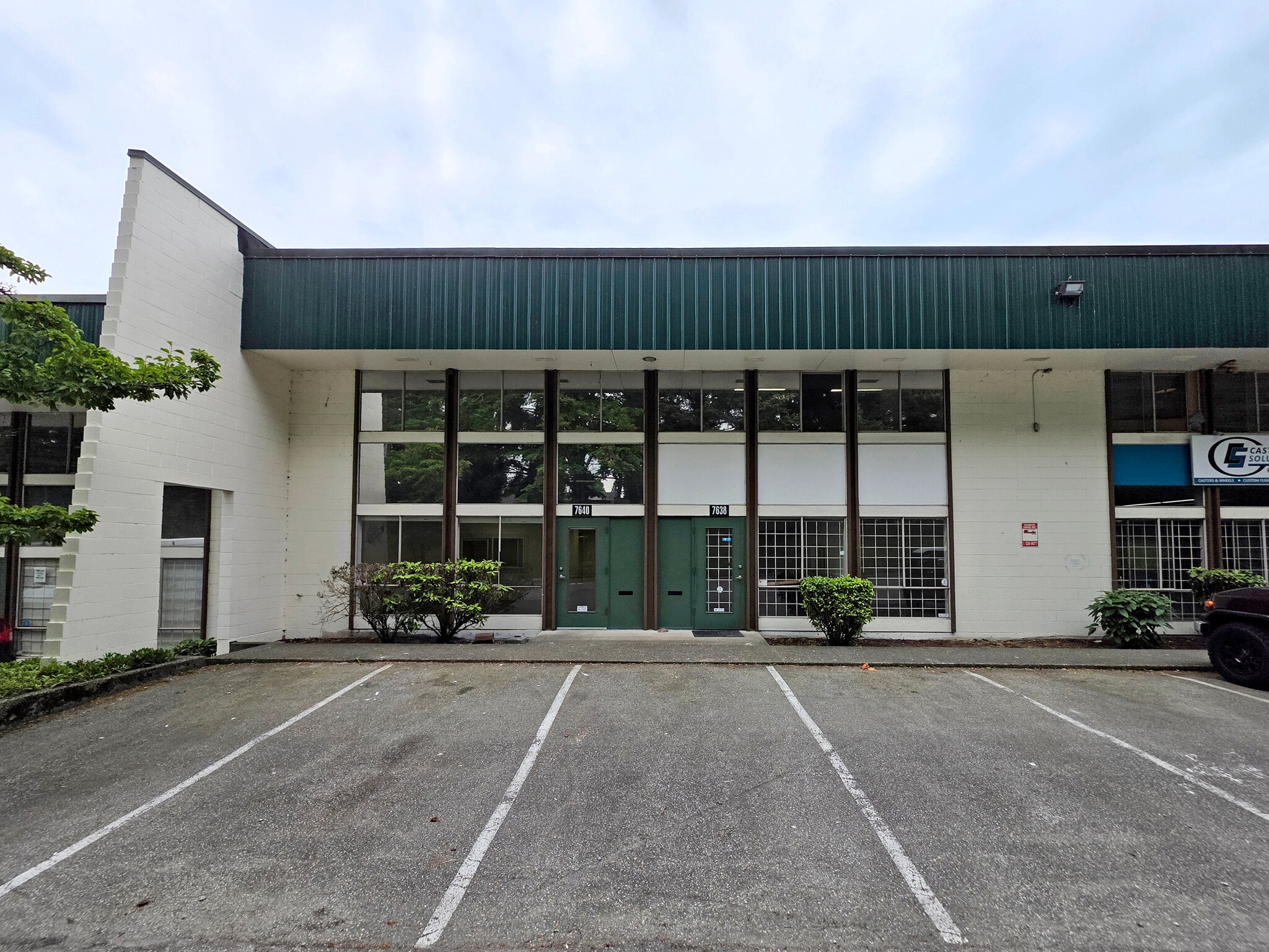 7618-7648 Winston St, Burnaby, BC for lease Interior Photo- Image 1 of 6