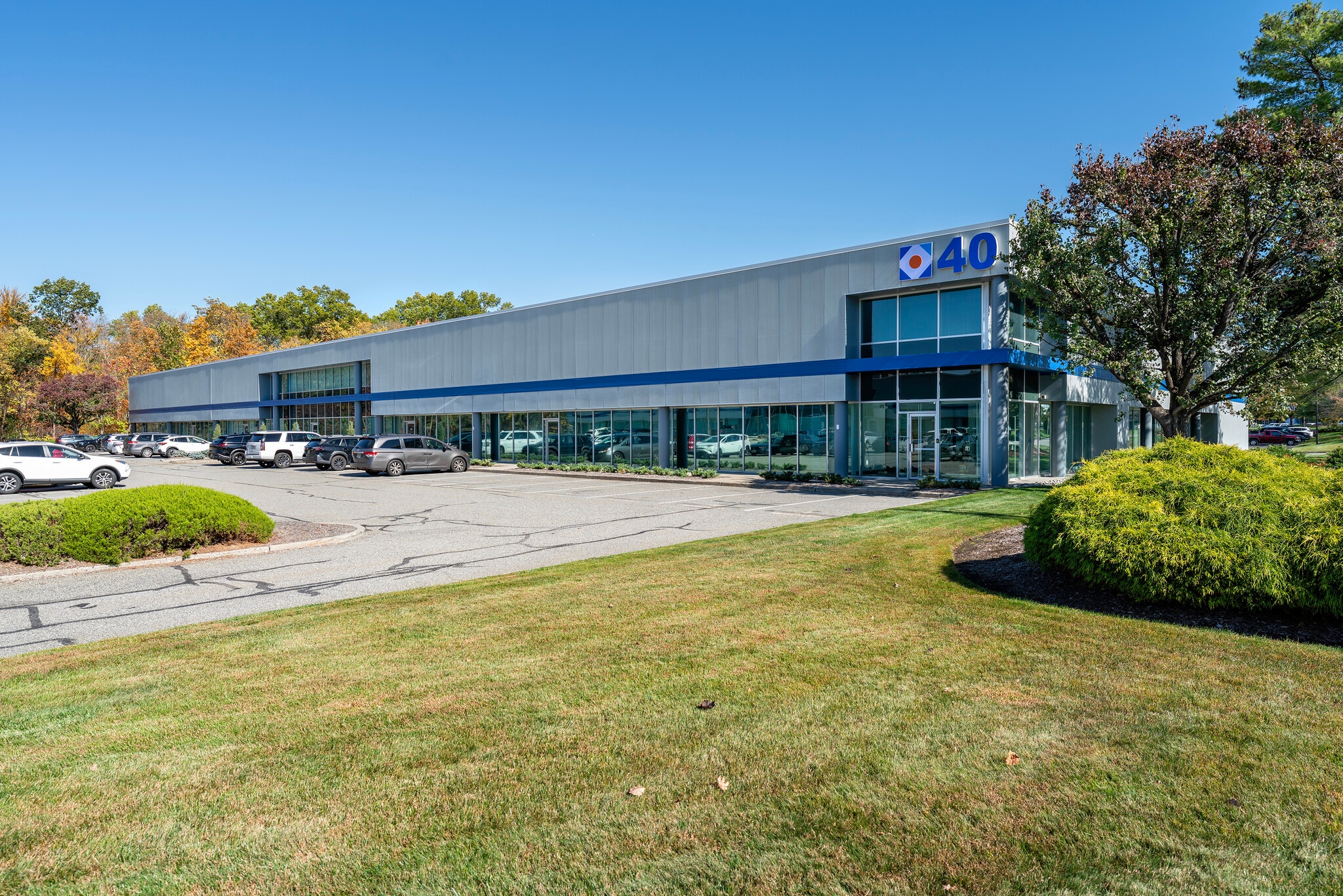 40 Commerce Way, Totowa, NJ for lease Building Photo- Image 1 of 3