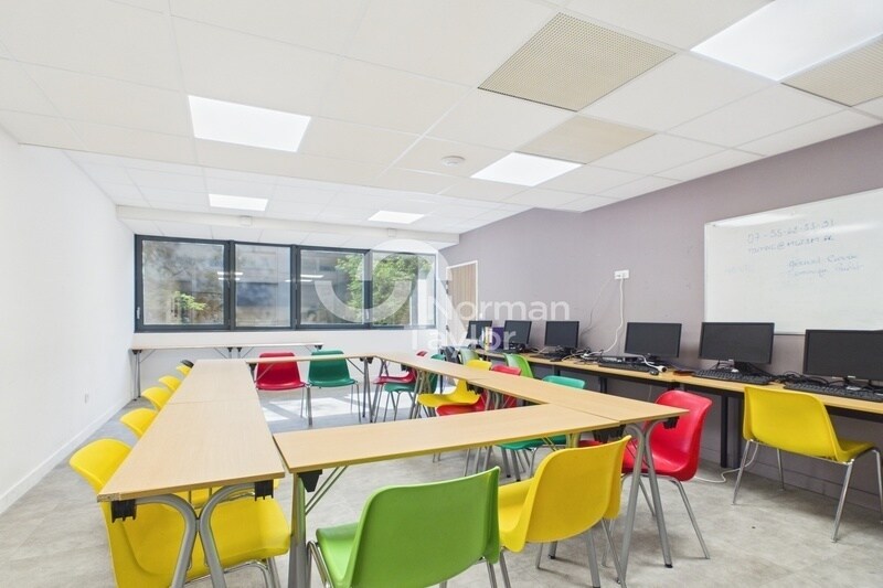 Office in Montpellier for lease Building Photo- Image 1 of 14