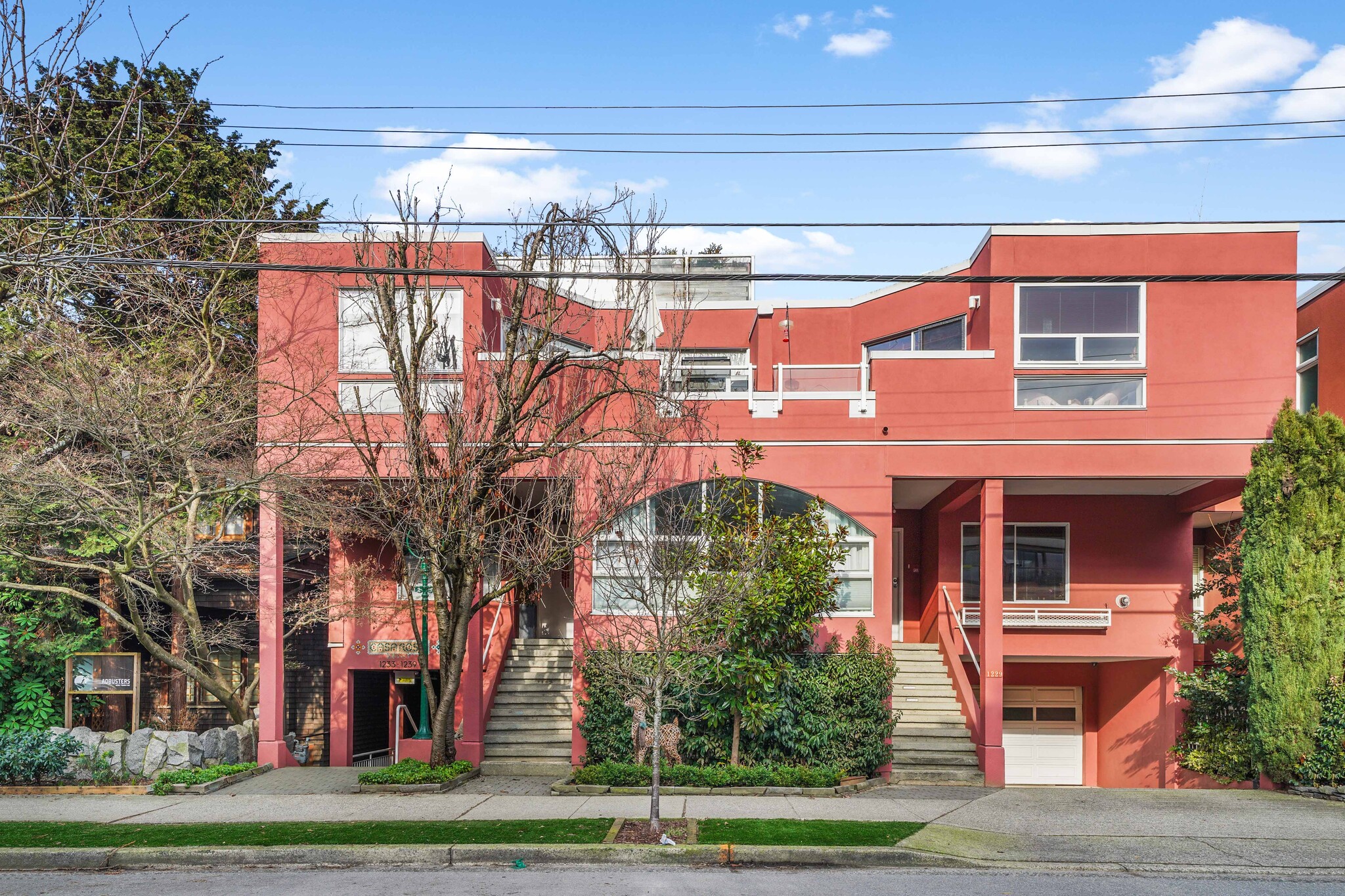 1233 7th Av W, Vancouver, BC for lease Primary Photo- Image 1 of 2