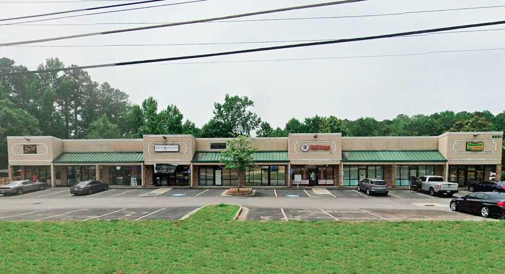 6631 Highway 42, Rex, GA à louer - Photo du bâtiment - Image 3 de 5