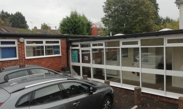 Charters Rd, Ascot à louer Photo du bâtiment- Image 1 de 3