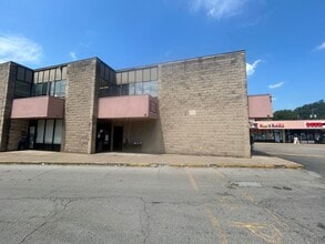104-202 Penn Plz, Turtle Creek, PA for lease Building Photo- Image 2 of 4