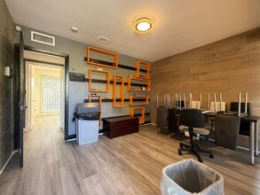 6086 Brockton Ave, Riverside, CA for lease Interior Photo- Image 1 of 9