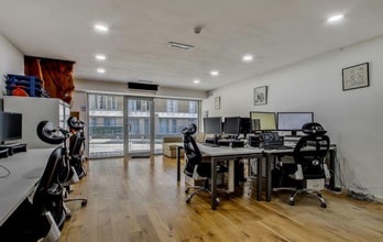 5 East Ln, London for lease Interior Photo- Image 1 of 8