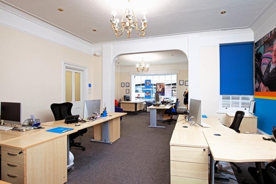 80-86 New London Rd, Chelmsford for lease - Building Photo - Image 2 of 10