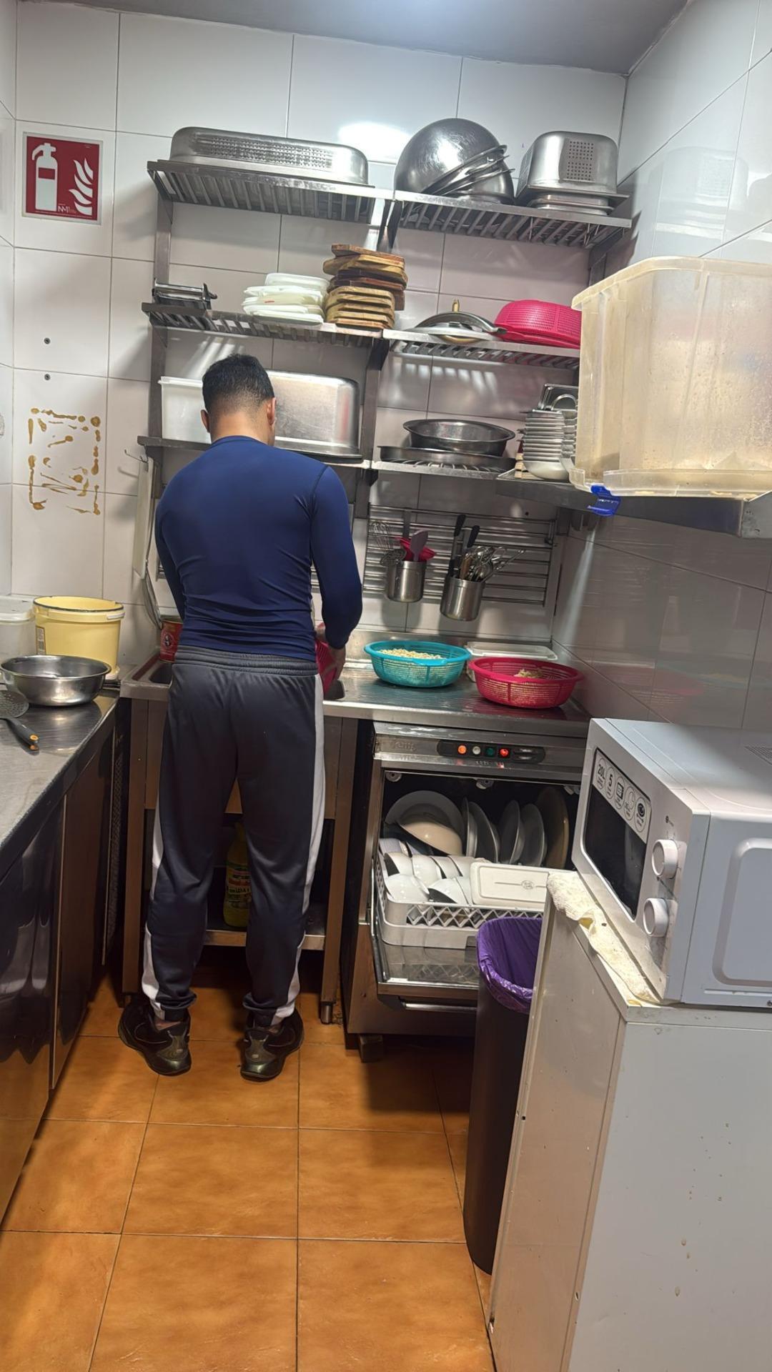 Retail in Madrid, Madrid for lease Interior Photo- Image 1 of 9