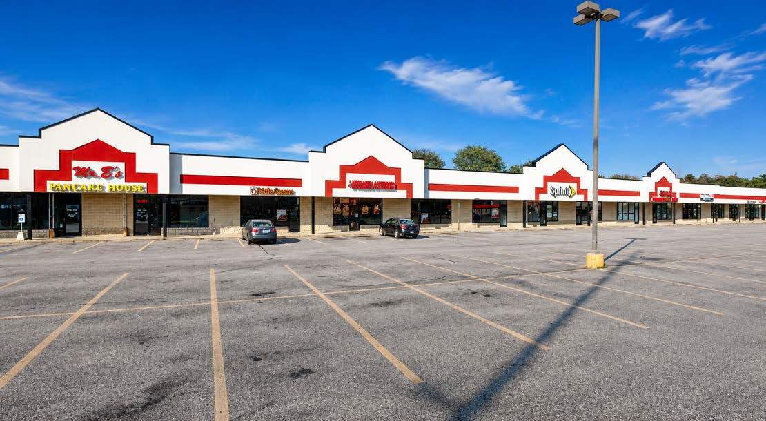1930 E Apple Ave, Muskegon, MI for lease Building Photo- Image 1 of 2