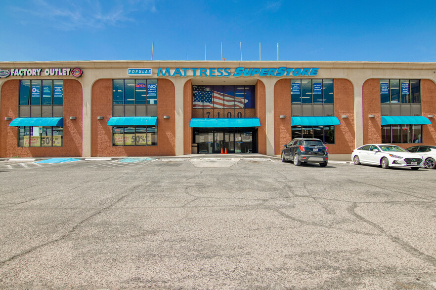 7100 E Gateway Blvd, El Paso, TX for lease - Building Photo - Image 3 of 19