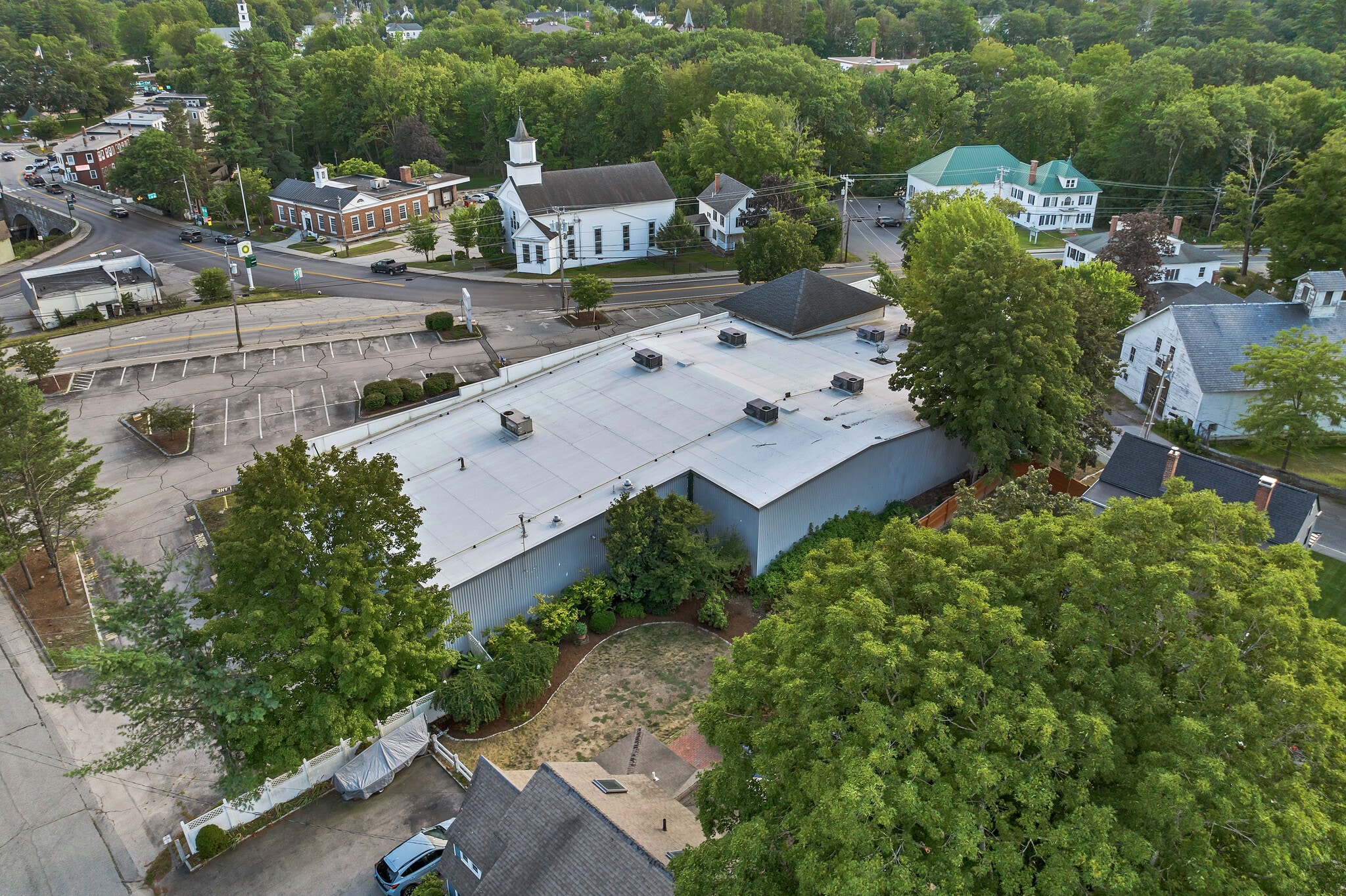 15 Mont Vernon St, Milford, NH for lease Interior Photo- Image 1 of 34